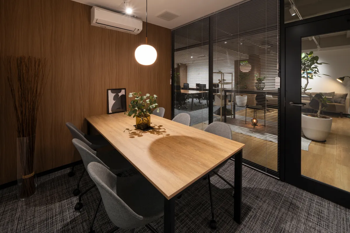 M.BALANCE+ MIDOSUJI HOMMACHI — 写真 1